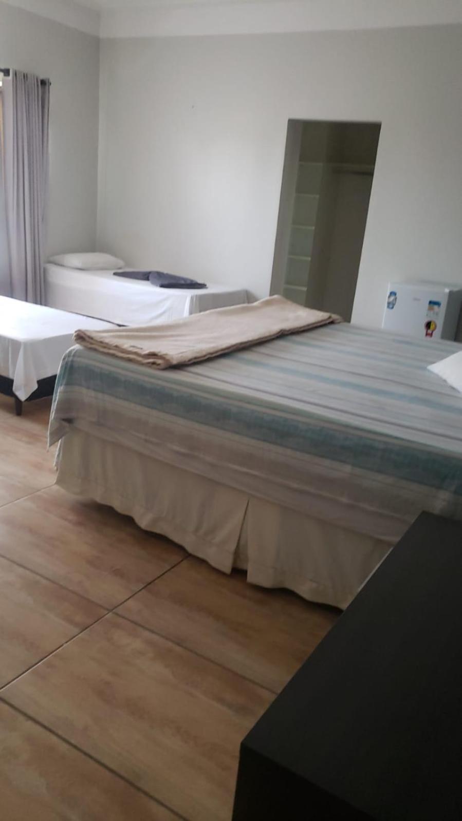 Pousada Leatis Marília Exteriör bild